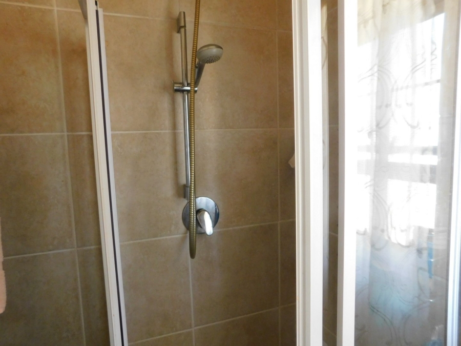 2 Bedroom Property for Sale in Fairview Golf Estate Western Cape